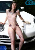 nude gothic girl car wash